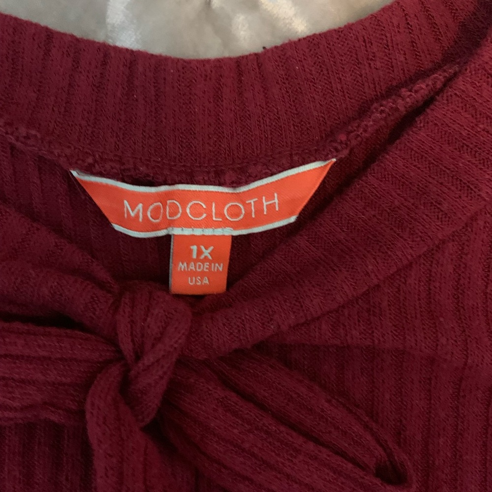 D O N A T E D ModCloth 2X 3/4 sleeve shirt in maroon EUC B60 - Picture 7 of 8